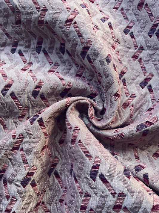 Brocado Geométrico Poliéster Lila /Morado