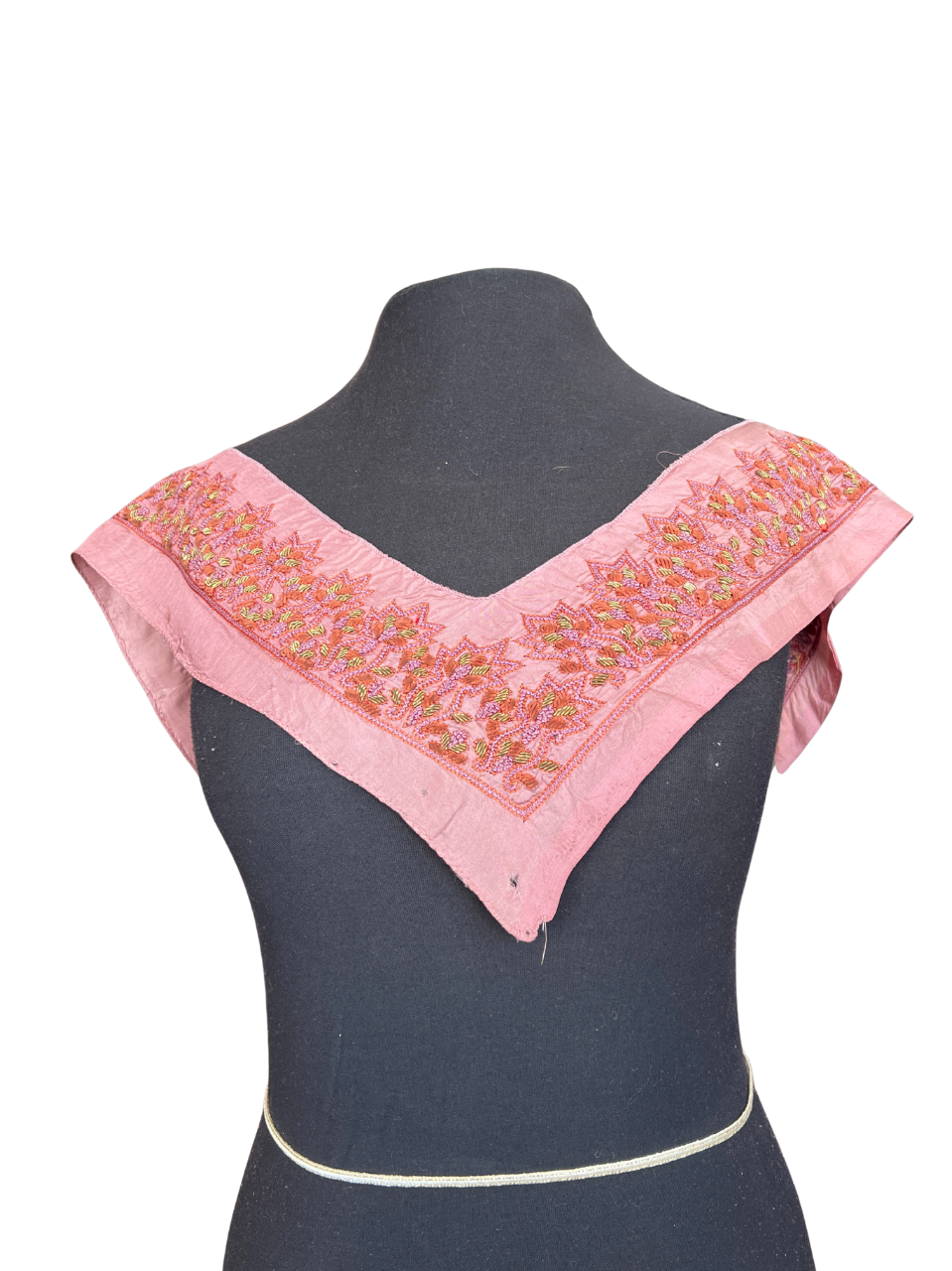 Cuello Pasamanería Vintage