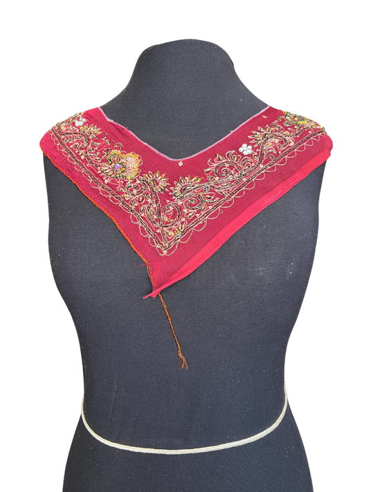 Cuello Pasamanería Vintage Rojo