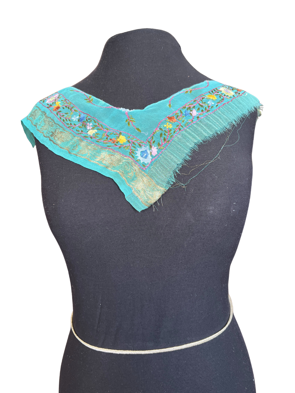 Cuello Pasamanería Vintage