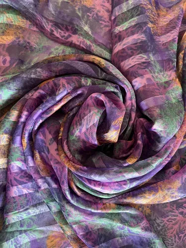 Gasa Chiffón Listada Estampada Morada Poliéster
