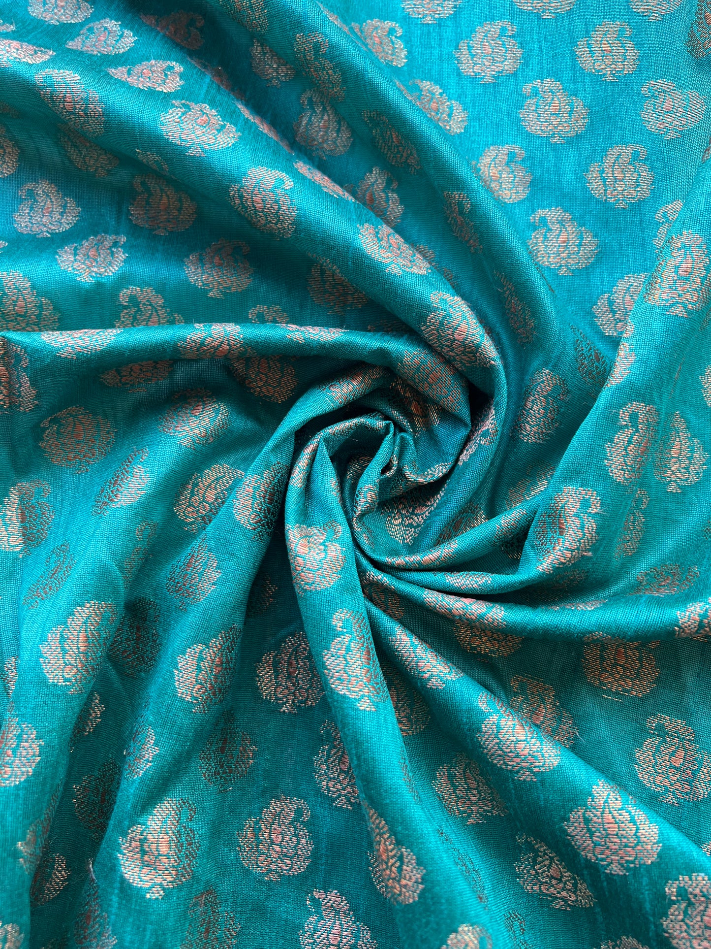 Brocado Floral Turquesa /Dorado