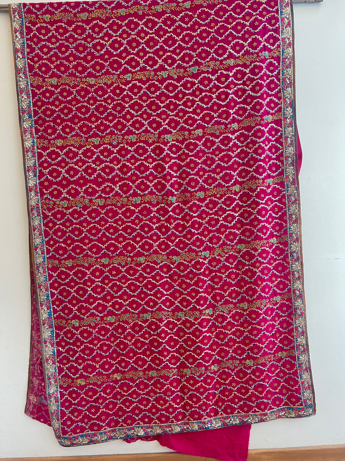 Sari De Seda Indio Vintage Pedrería Fucsia