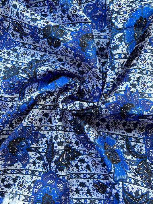 Algodón Estampado Indonesia blanco/azul
