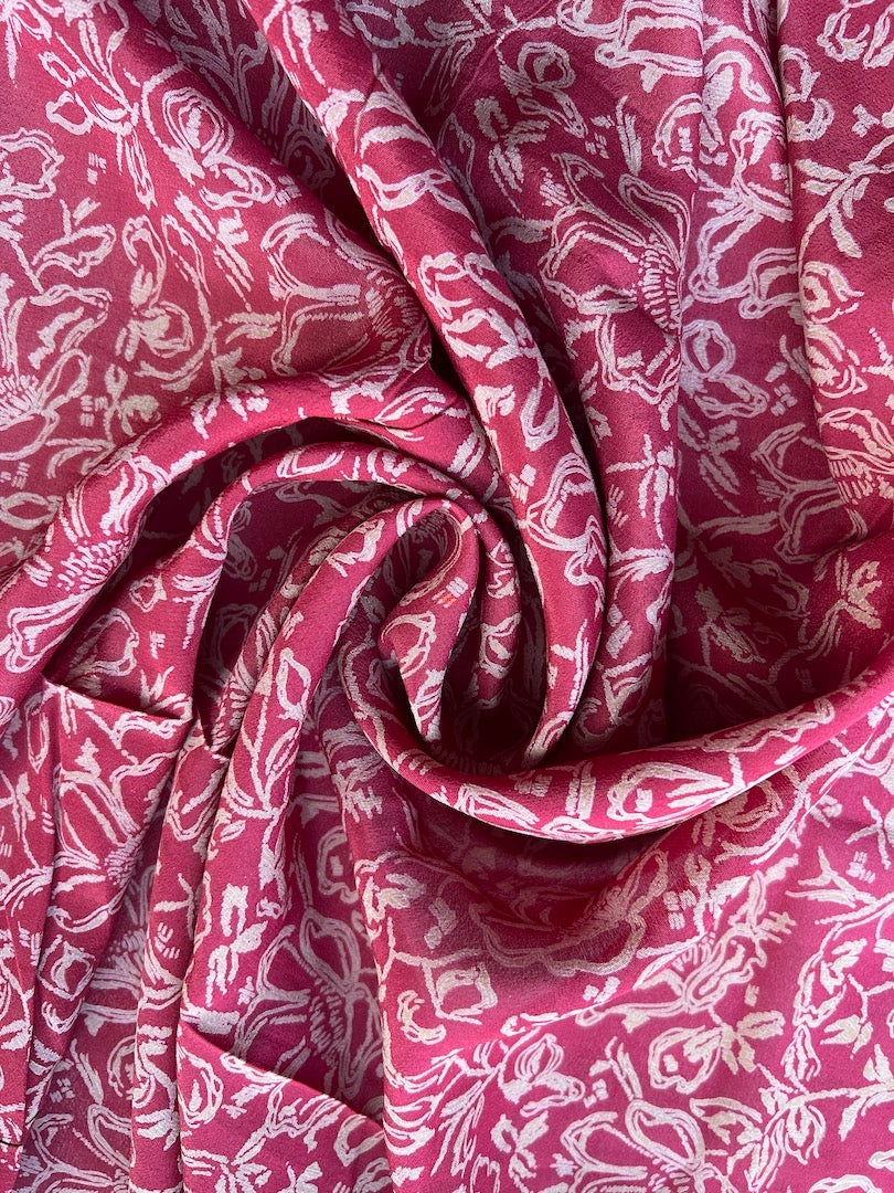 Sari Seda Vintage Rojo Estampado